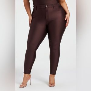 GOOD AMERICAN-NWT COMPRESSION SHINE BOOTCUT TROUSER | DARK COCOA Size 22